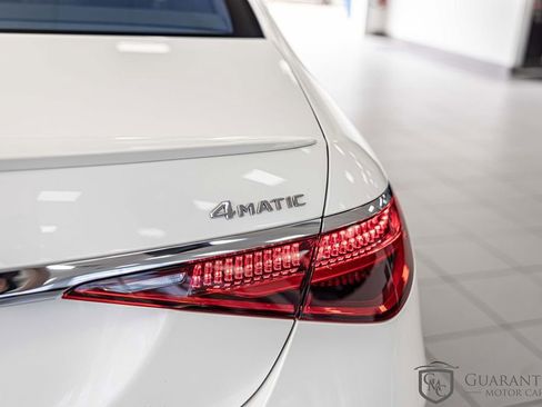 Used 2022 Mercedes-Benz S 500 4MATIC w/ AMG Line Package image 15