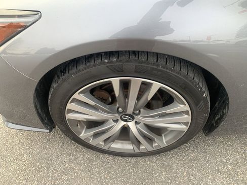 Used 2019 INFINITI Q50 Signature Edition image 8