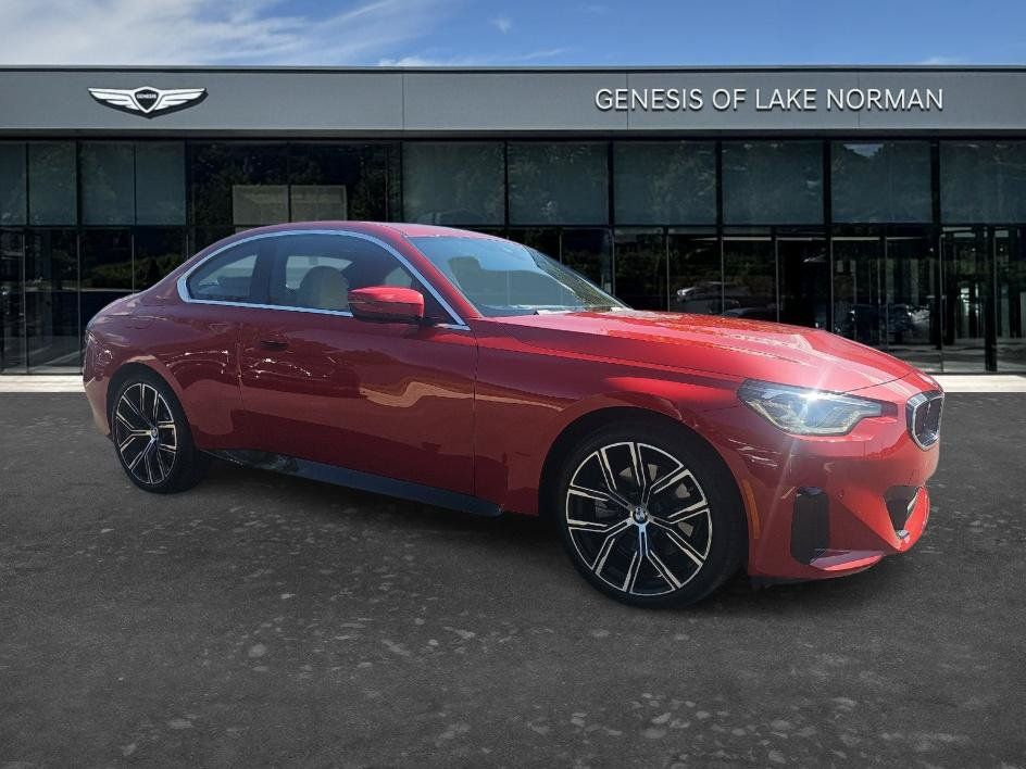 Used 2023 BMW 230i xDrive Coupe w/ Premium Package AWD/4WD image 3