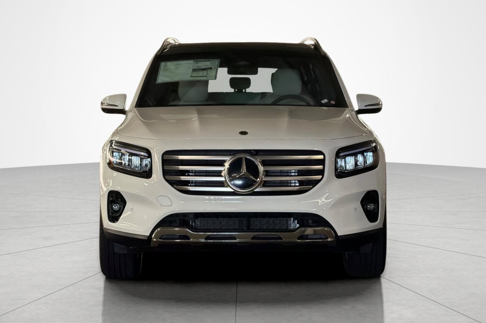 New 2026 Mercedes-Benz GLB 250 image 8