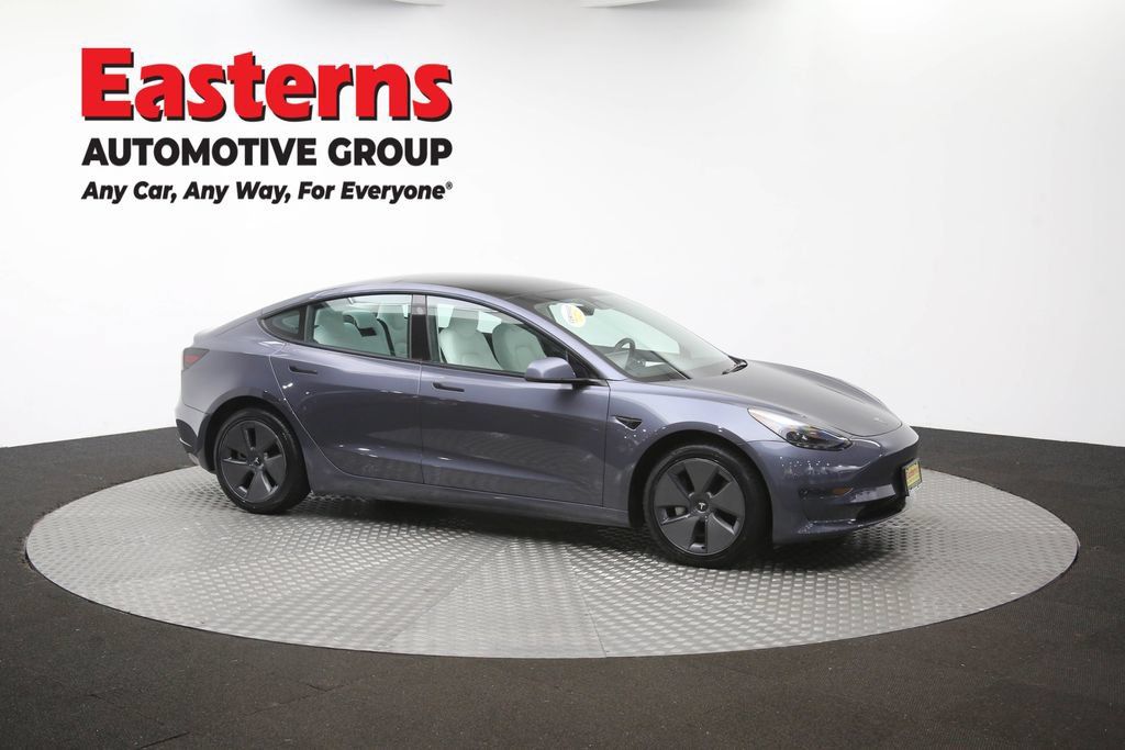 Used 2023 Tesla Model 3 Standard Range RWD image 42