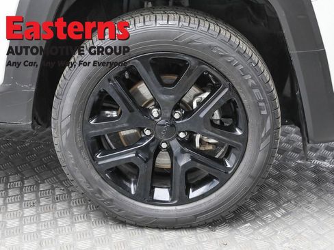 Used 2022 Jeep Renegade Altitude w/ Sun/Sound Group image 32