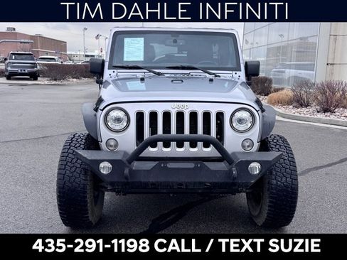 Used 2018 Jeep Wrangler Unlimited Sahara image 4