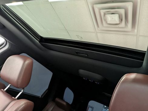 Used 2024 Dodge Durango GT image 21