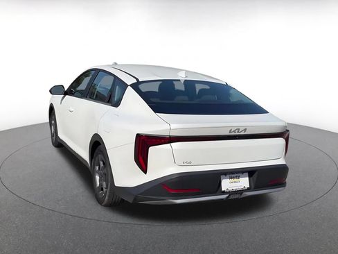 Used 2025 Kia K4 FWD image 10