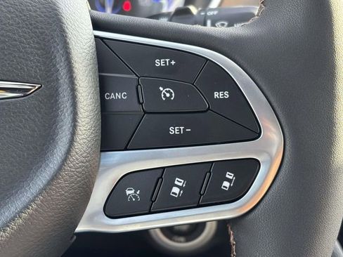 New 2026 Chrysler Pacifica Pinnacle w/ Trailer Tow Group image 22