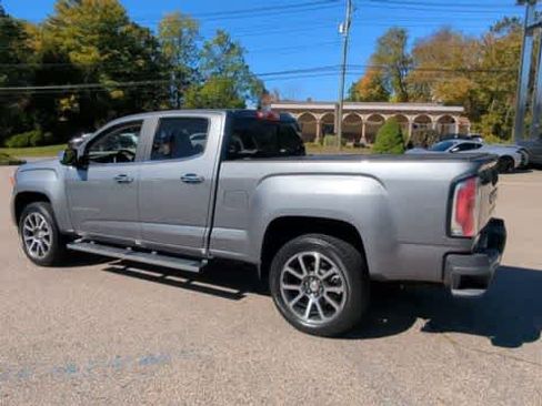 Certified 2022 GMC Canyon Denali image 6
