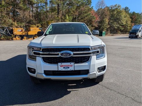 New 2025 Ford Ranger XLT w/ FX4 Off-Road Package image 3