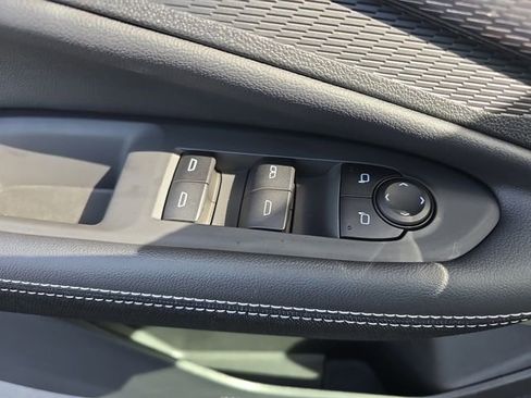 New 2025 Chevrolet Blazer EV LT image 28