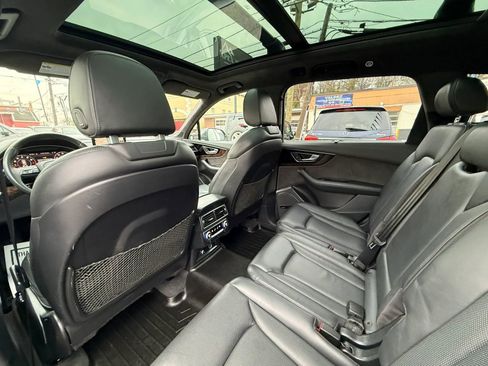 Used 2018 Audi Q7 3.0T Prestige w/ Prestige Package image 53