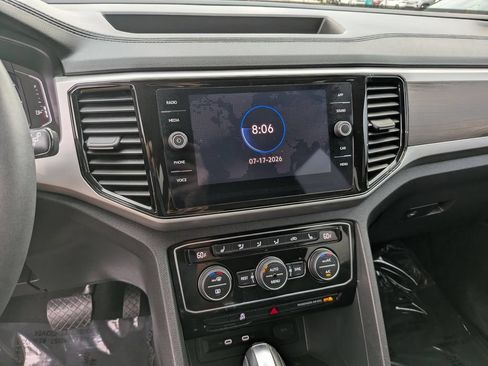 Certified 2023 Volkswagen Atlas SE FWD image 20