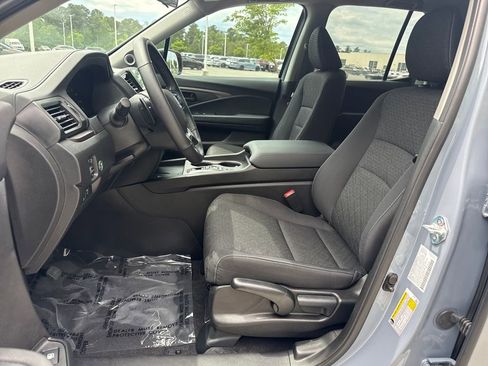 Certified 2025 Honda Ridgeline Sport+ image 10