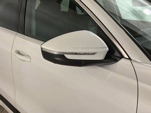 Certified 2025 Audi Q5 Premium w/ Convenience Package AWD/4WD image 28