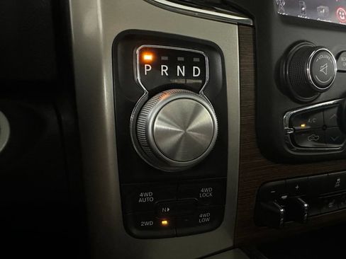 Used 2016 RAM 1500 Laramie w/ Convenience Group AWD/4WD image 19