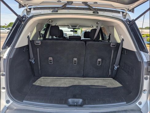 Used 2023 Nissan Pathfinder SV FWD image 22