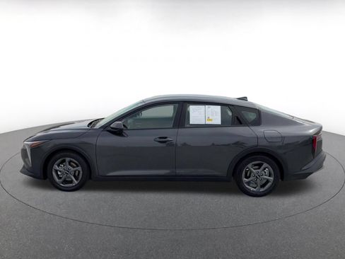 Used 2025 Kia K4 FWD image 9