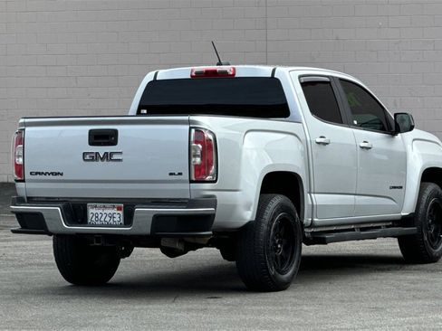 Used 2019 GMC Canyon SLE image 3