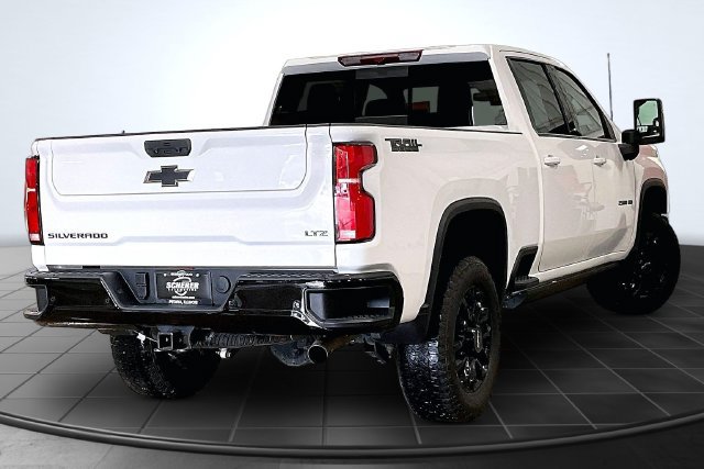 Used 2025 Chevrolet Silverado 2500 LTZ w/ Trail Boss Package AWD/4WD image 2
