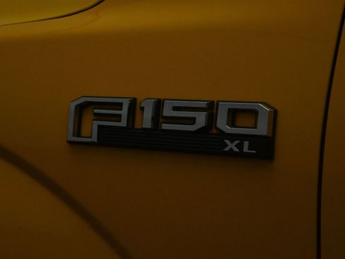 Used 2020 Ford F150 XL w/ Equipment Group 101A Mid RWD image 13