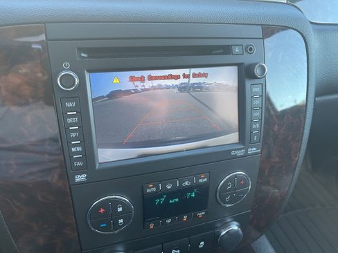 Used 2013 GMC Yukon Denali image 27