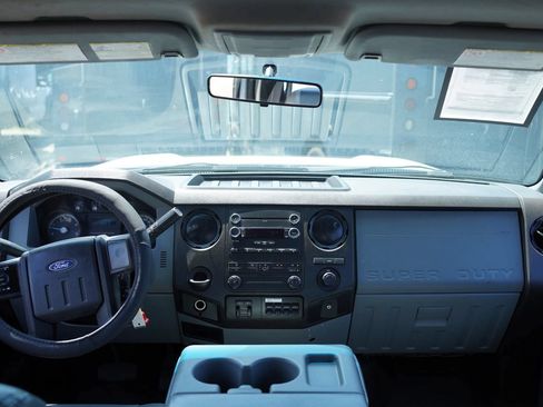 Used 2013 Ford F550 4x4 Crew Cab Super Duty w/ Payload Upgrade Pkg image 26