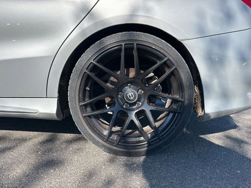 Used 2014 Mercedes-Benz CLA 250 image 7