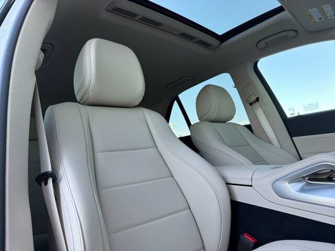 Certified 2025 Mercedes-Benz GLE 350 4MATIC image 21