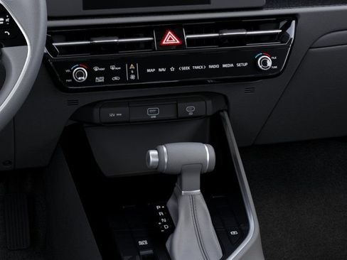 New 2026 Kia Niro LX FWD image 23