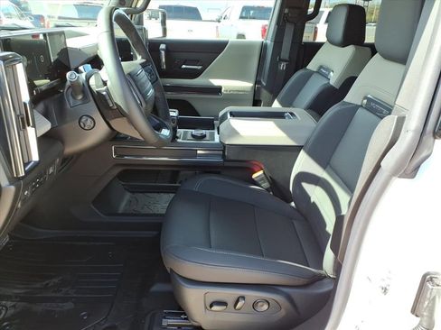 New 2026 GMC Hummer EV 4x4 Crew Cab image 13
