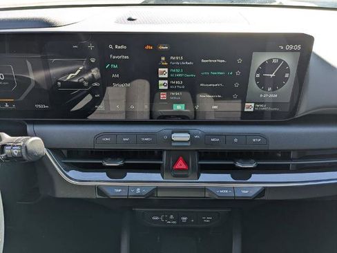 Used 2025 Kia K4 EX FWD image 10