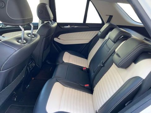 Used 2018 Mercedes-Benz GLE 43 AMG 4MATIC image 12