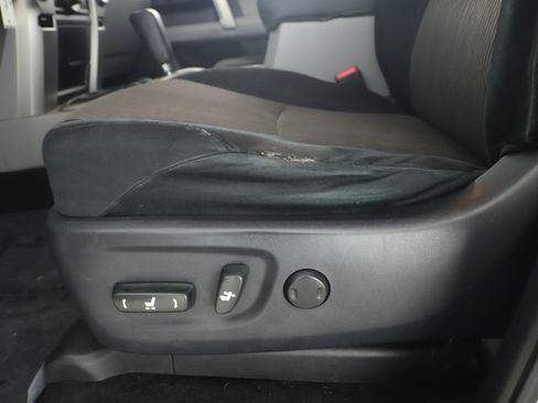 Used 2010 Toyota 4Runner SR5 image 10