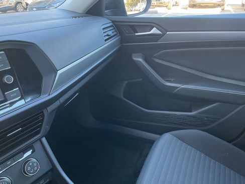 Used 2024 Volkswagen Jetta S image 33