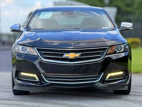 Used 2017 Chevrolet Impala Premier FWD image 3