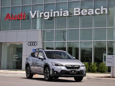 Used 2023 Subaru Crosstrek 2.5i Limited w/ Moonroof Package AWD/4WD image 1