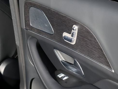 Certified 2026 Mercedes-Benz GLE 350 4MATIC image 19