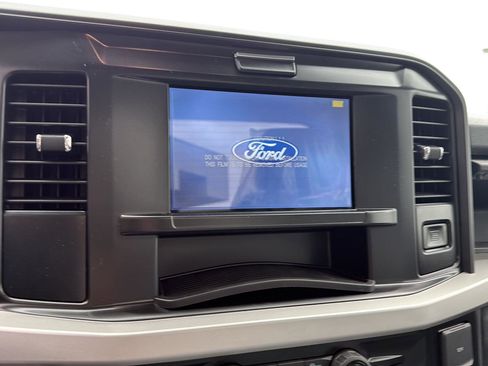 New 2026 Ford F250 XL image 19