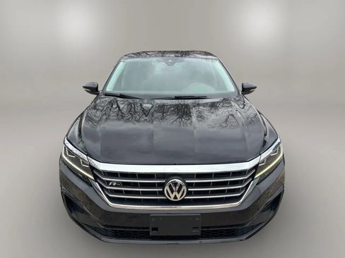 Used 2020 Volkswagen Passat 2.0T R-Line image 12