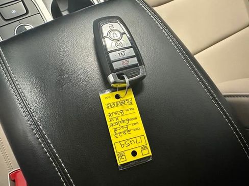 Used 2023 Ford Explorer XLT w/ Equipment Group 202A image 17