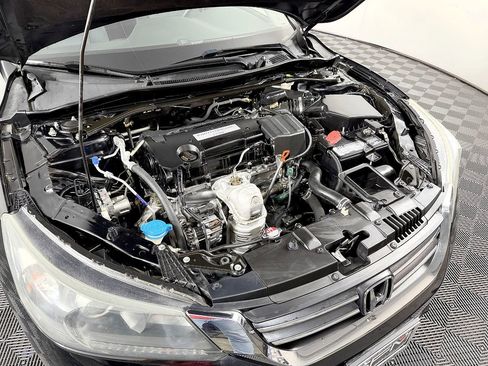 Used 2015 Honda Accord Sport image 21