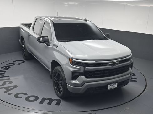 Used 2024 Chevrolet Silverado 1500 RST w/ Dark Appearance Package AWD/4WD image 32