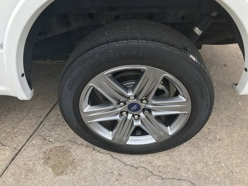 Certified 2019 Ford F150 XLT w/ Equipment Group 301A Mid image 25