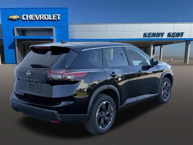 Used 2025 Nissan Rogue SV FWD image 5