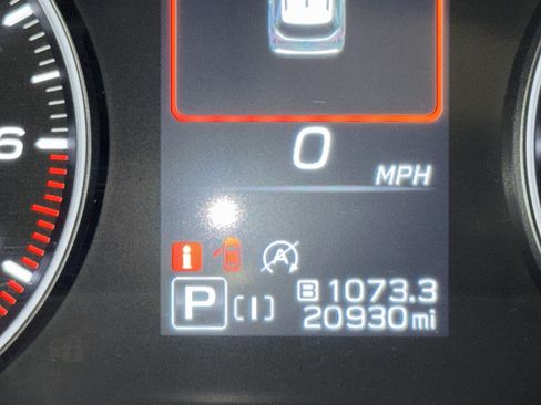 Used 2025 Subaru Forester Premium image 25