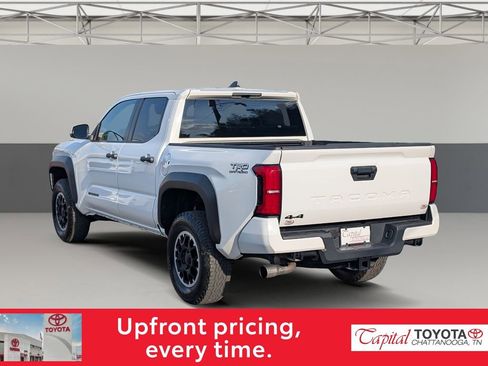 Used 2024 Toyota Tacoma TRD Off-Road AWD/4WD image 5