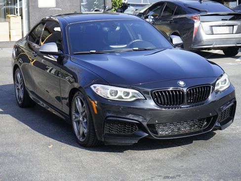 Used 2015 BMW M235i Coupe image 5