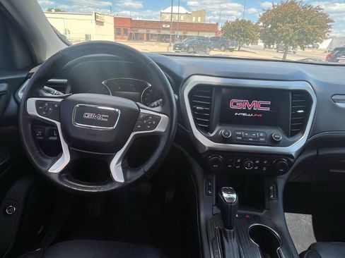 Used 2017 GMC Acadia SLT AWD/4WD image 14