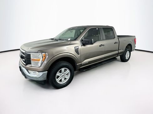 Used 2022 Ford F150 XL w/ Equipment Group 101A High AWD/4WD image 3