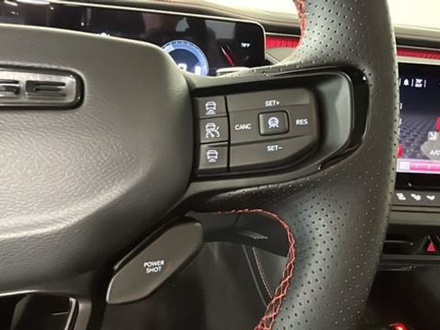 Used 2024 Dodge Charger Daytona R/T w/ Plus Group AWD/4WD image 16
