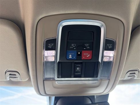 Used 2021 RAM 1500 Laramie image 30